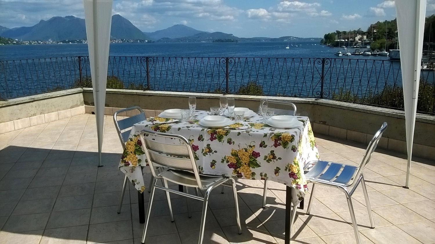 Appartement Casa Domenica à Baveno Extérieur photo