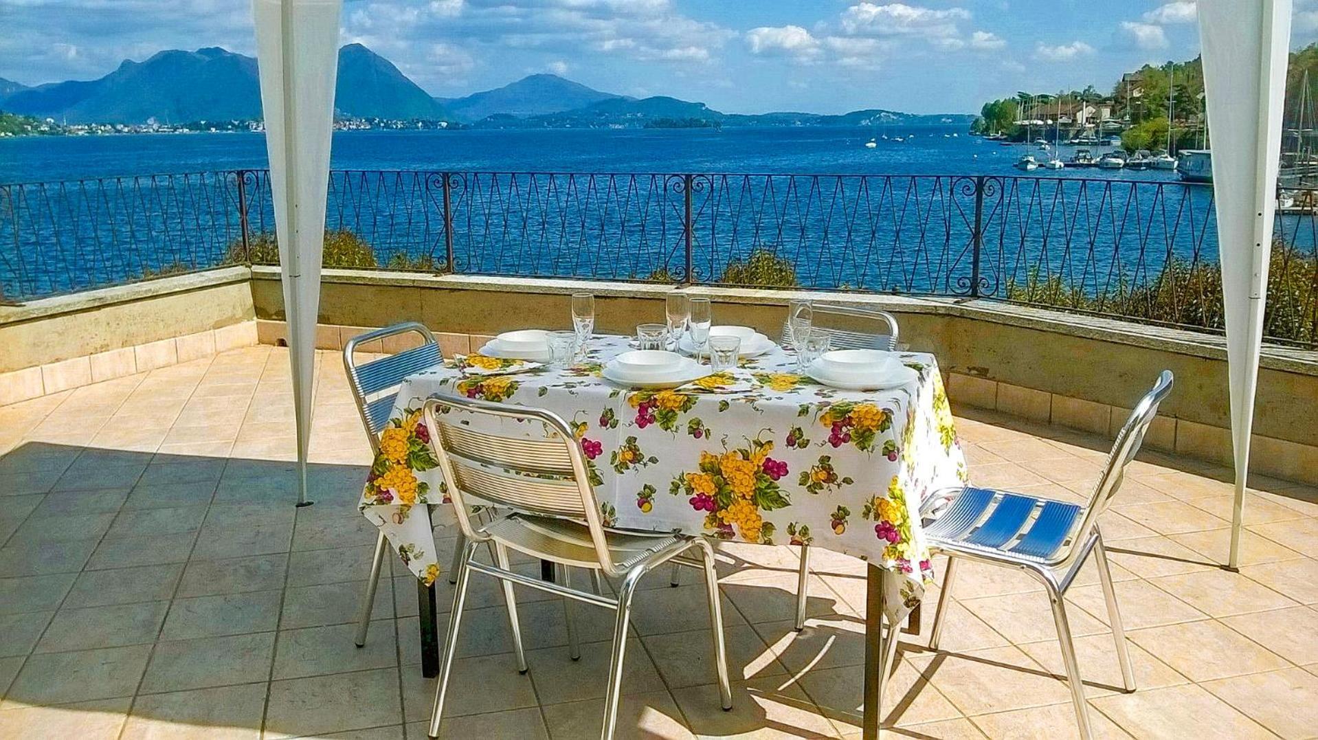 Appartement Casa Domenica à Baveno Extérieur photo